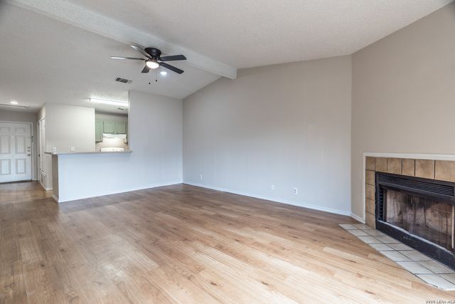5528 Lochmoor, San Antonio, TX 78244