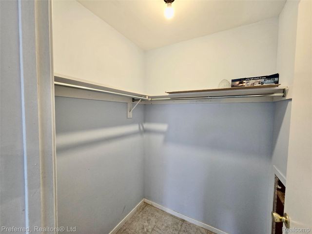 771 Clubhouse Drive, Ypsilanti Charter Township, MI 48197