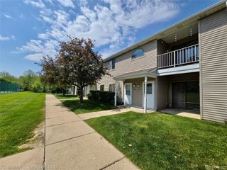 771 Clubhouse Drive, Ypsilanti Charter Township, MI 48197