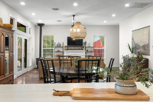 150 Deer Run Road, Valley Mills, TX 76689