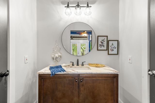 150 Deer Run Road, Valley Mills, TX 76689