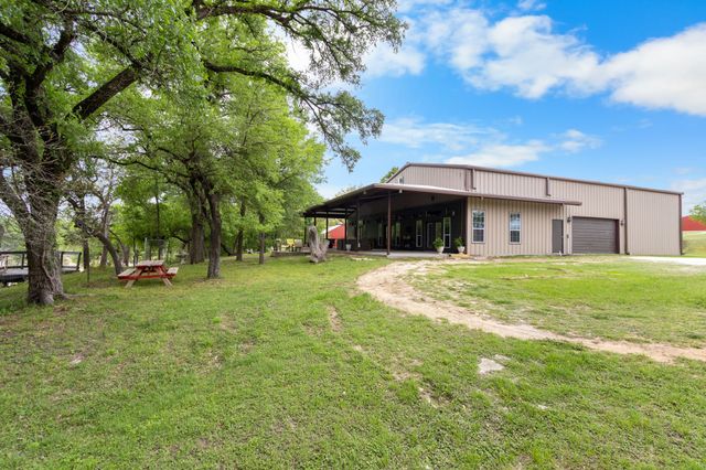150 Deer Run Road, Valley Mills, TX 76689