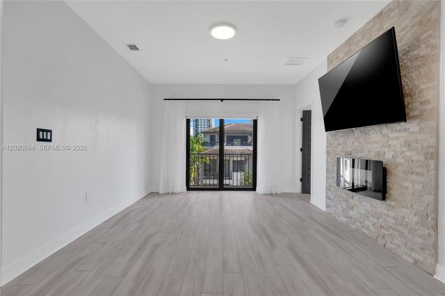 4740 NW 84th Ct 38, Doral, FL 33166