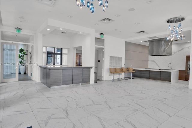 4740 NW 84th Ct 38, Doral, FL 33166