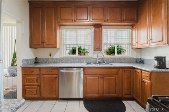 1332 Masselin Avenue A&B, Los Angeles, CA 90019