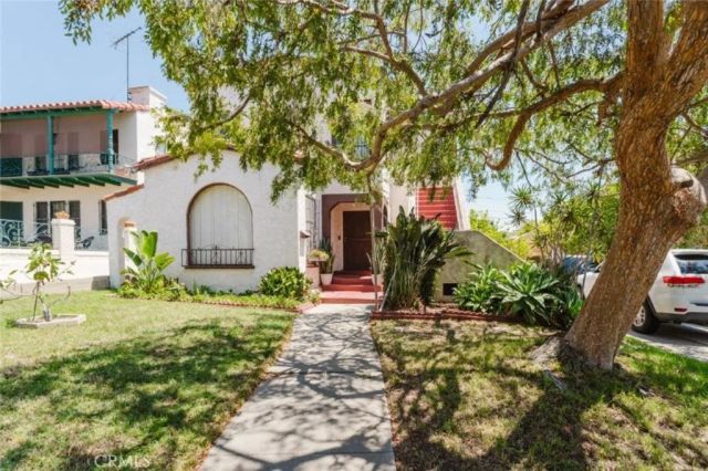 1332 Masselin Avenue A&B, Los Angeles, CA 90019