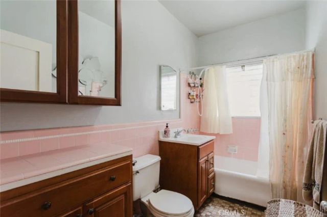 1332 Masselin Avenue A&B, Los Angeles, CA 90019