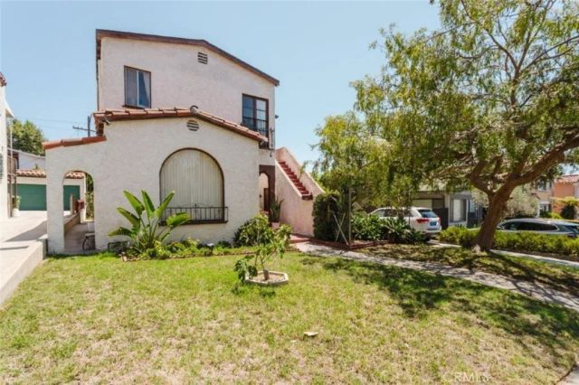1332 Masselin Avenue A&B, Los Angeles, CA 90019
