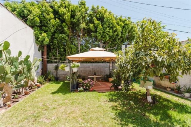 1332 Masselin Avenue A&B, Los Angeles, CA 90019