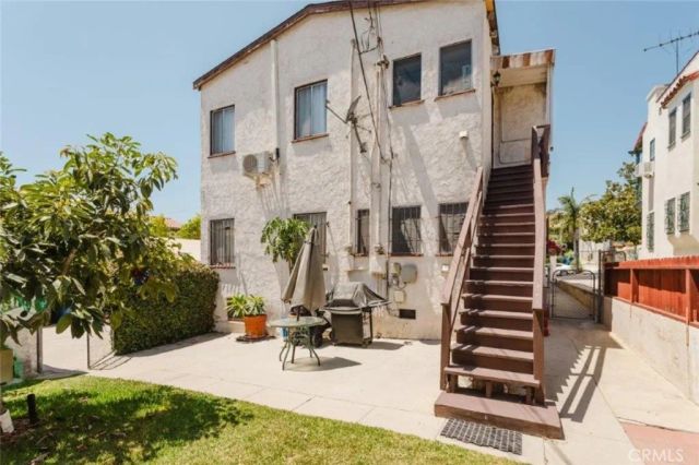 1332 Masselin Avenue A&B, Los Angeles, CA 90019