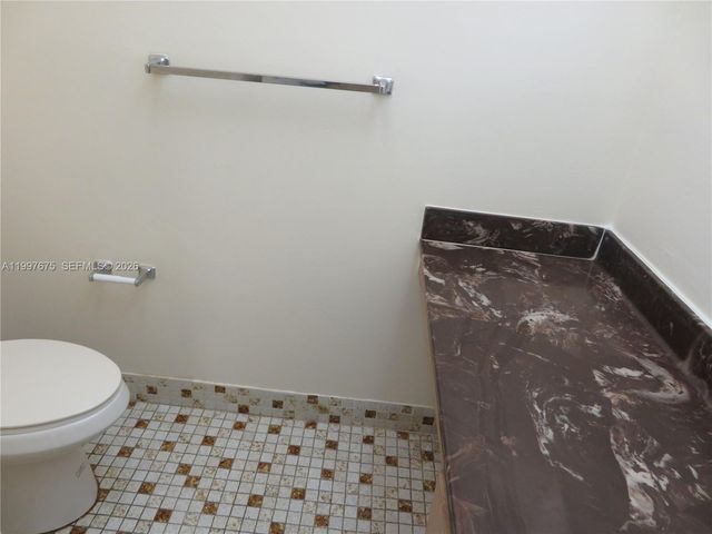 8005 SW 107th Avenue 309, Miami, FL 33173