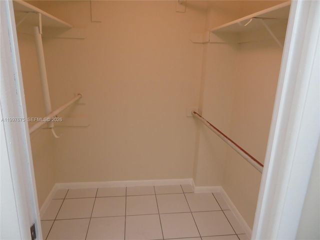 8005 SW 107th Avenue 309, Miami, FL 33173