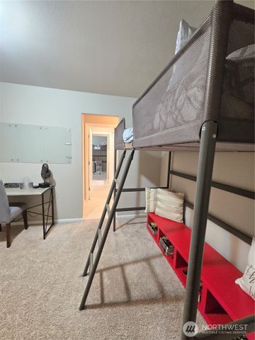 25428 128th Avenue SE, Kent, WA 98030