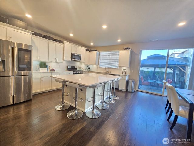 25428 128th Avenue SE, Kent, WA 98030