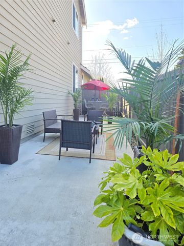 25428 128th Avenue SE, Kent, WA 98030