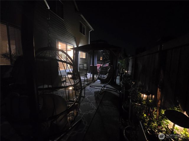 25428 128th Avenue SE, Kent, WA 98030