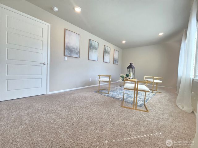 25428 128th Avenue SE, Kent, WA 98030