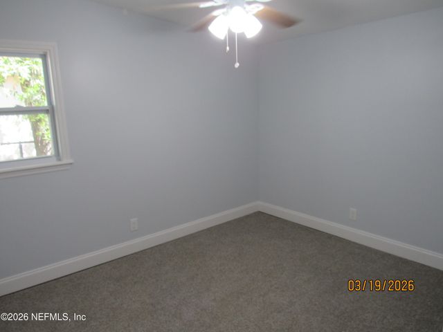 5849 RIDGEWAY Road E, Jacksonville, FL 32244