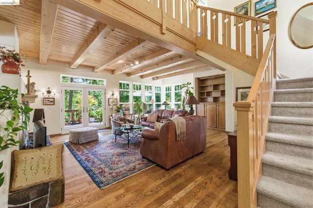 17030 Big Falls Trl, Sonora, CA 95370