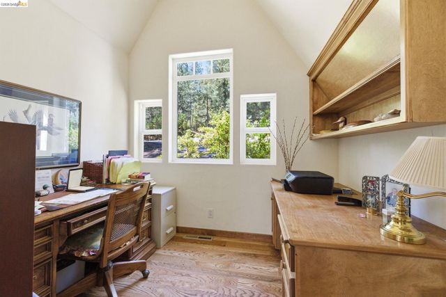 17030 Big Falls Trl, Sonora, CA 95370