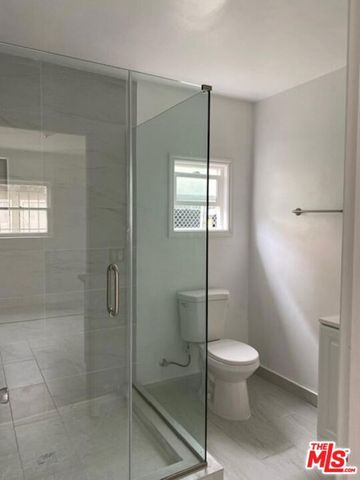 1617 W 11th Place, Los Angeles, CA 90015