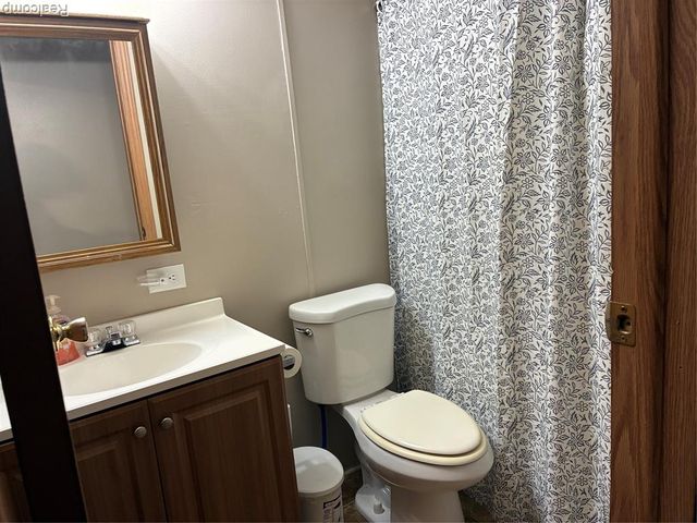 7317 Lads Court, Alma, MI 48801