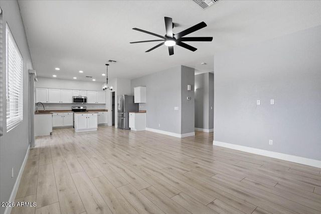 30811 N Bareback Trail, San Tan Valley, AZ 85143