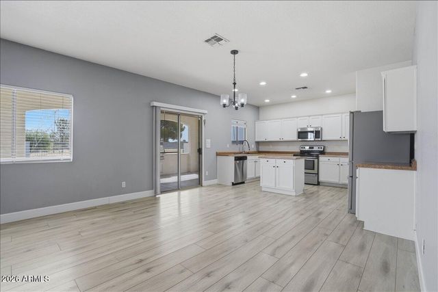 30811 N Bareback Trail, San Tan Valley, AZ 85143