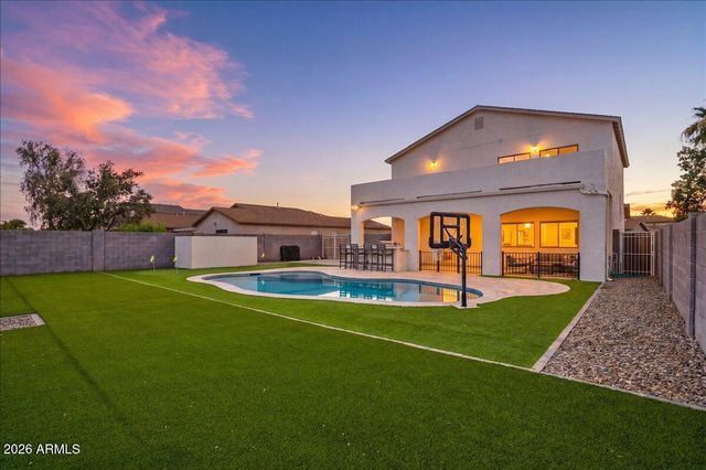 30811 N Bareback Trail, San Tan Valley, AZ 85143