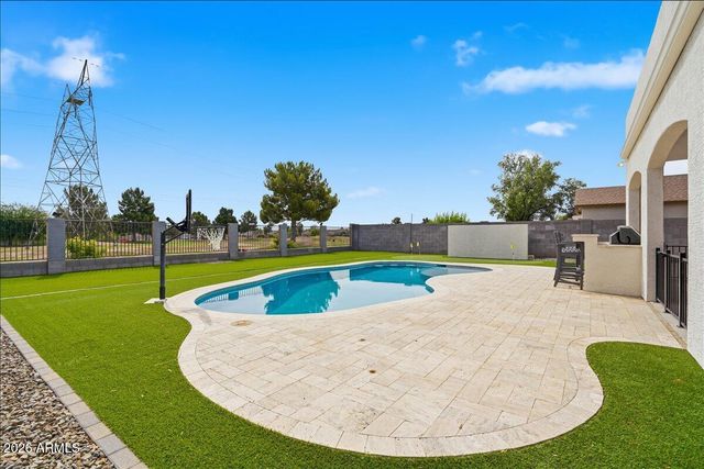 30811 N Bareback Trail, San Tan Valley, AZ 85143