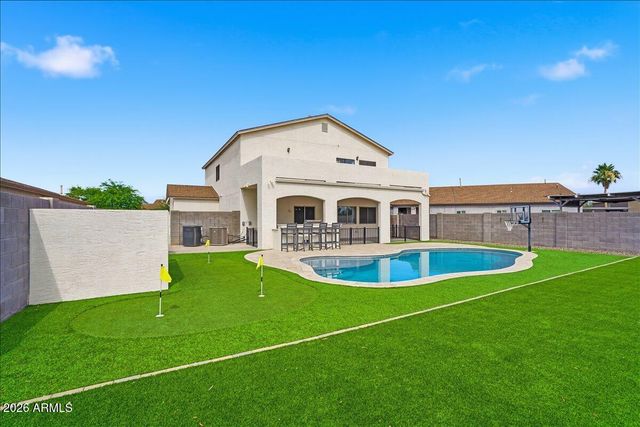 30811 N Bareback Trail, San Tan Valley, AZ 85143