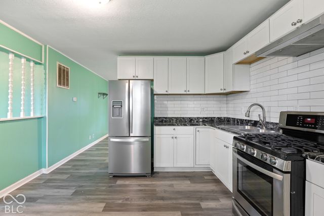 3721 Ireland Drive, Indianapolis, IN 46235