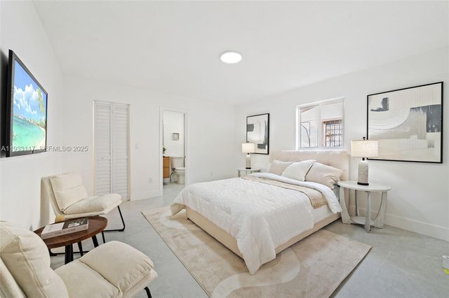 11220 NW 12th Ave, Miami, FL 33168