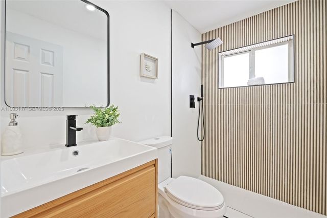 11220 NW 12th Ave, Miami, FL 33168