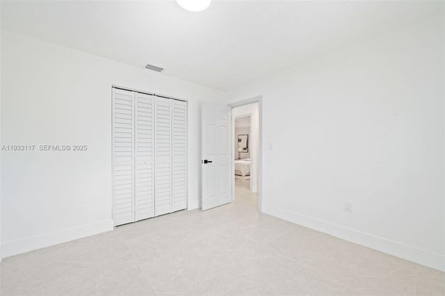 11220 NW 12th Ave, Miami, FL 33168