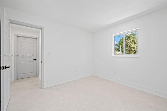 11220 NW 12th Ave, Miami, FL 33168