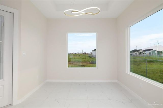325 Barcelona Drive, Donna, TX 78537