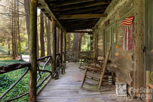 2531 Little River Road, Hendersonville, NC 28739