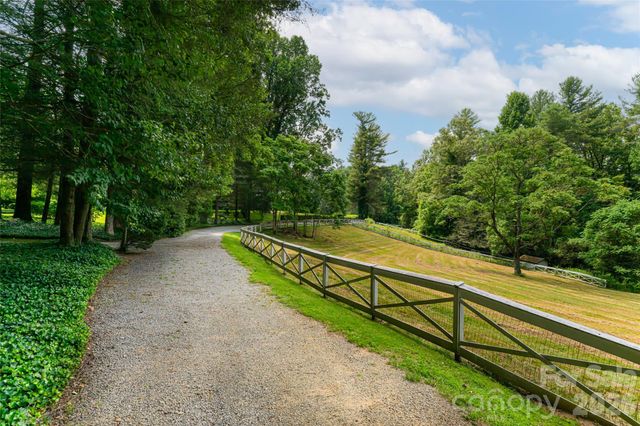2531 Little River Road, Hendersonville, NC 28739