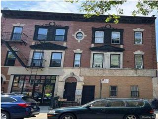 234 Albany Avenue, Brooklyn, NY 11213