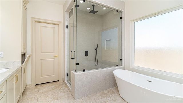 21325 Hibiscus, Elsa, TX 78542