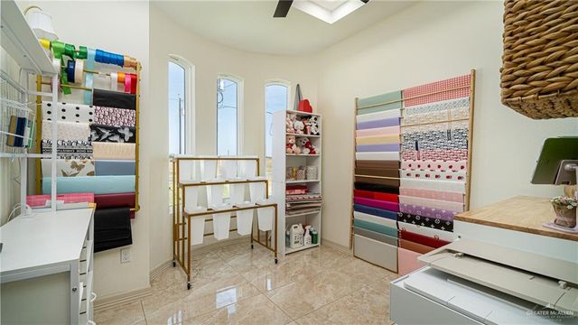 21325 Hibiscus, Elsa, TX 78542
