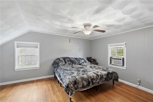 1349 W Shore Road, Warwick, RI 02889