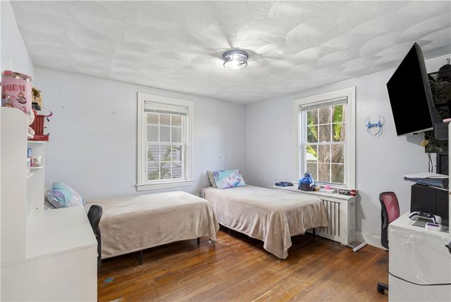1349 W Shore Road, Warwick, RI 02889