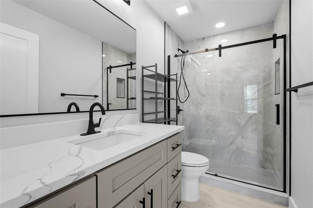 4057 CROCKERS LAKE BOULEVARD 17, Sarasota, FL 34238
