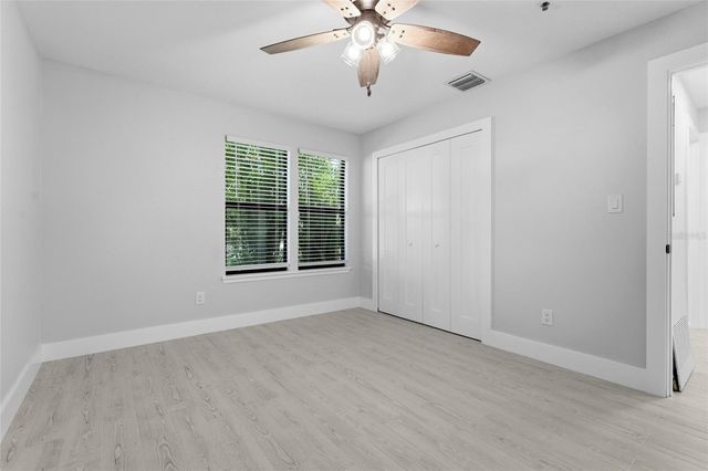 4057 CROCKERS LAKE BOULEVARD 17, Sarasota, FL 34238