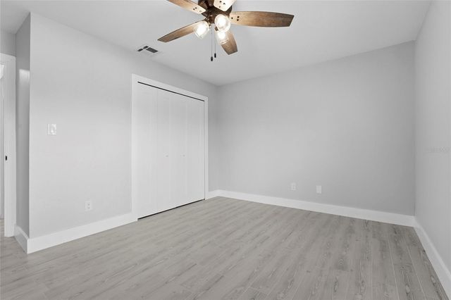 4057 CROCKERS LAKE BOULEVARD 17, Sarasota, FL 34238