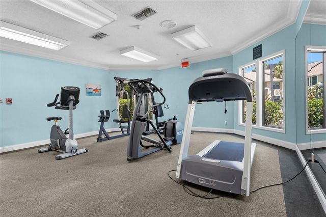 4057 CROCKERS LAKE BOULEVARD 17, Sarasota, FL 34238