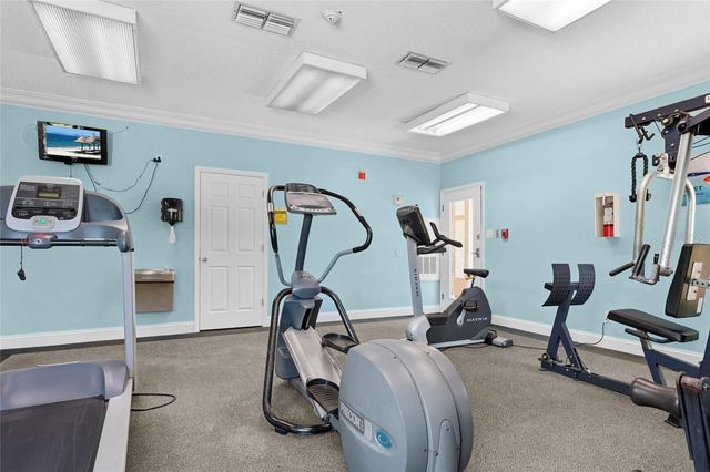 4057 CROCKERS LAKE BOULEVARD 17, Sarasota, FL 34238