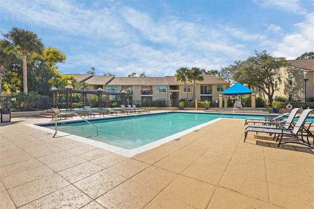 4057 CROCKERS LAKE BOULEVARD 17, Sarasota, FL 34238